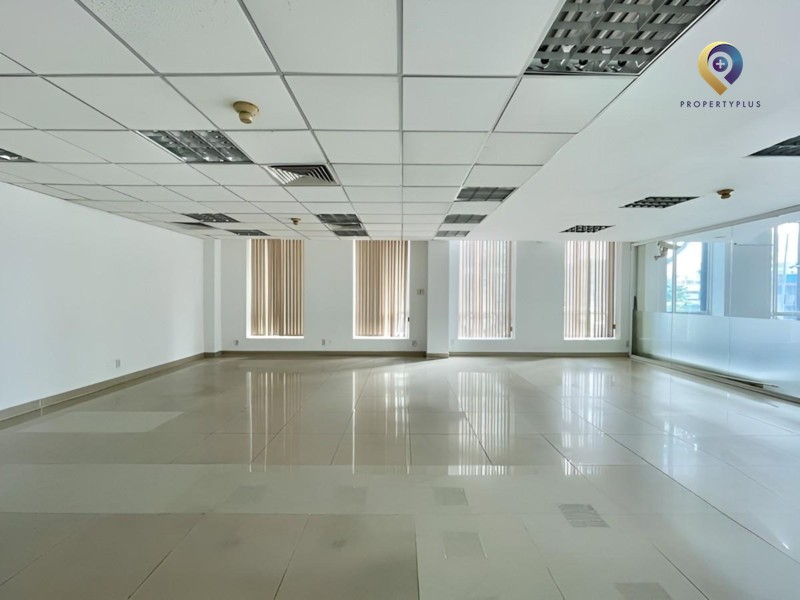 Hoàng Triều Building